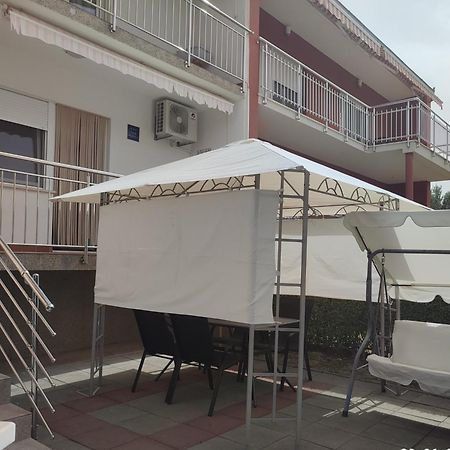 Angelina Apartman Kastela Exterior photo